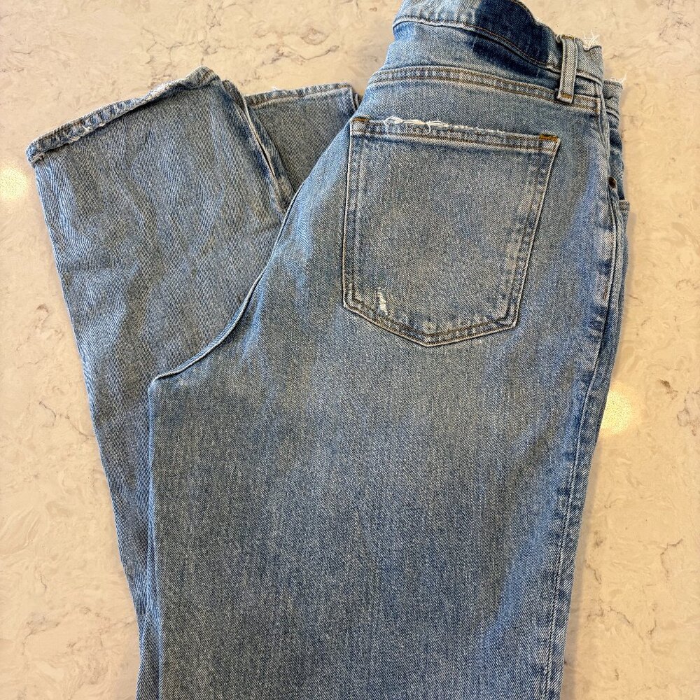 Abercombie 90s straight ultra high rise, curve love size 14R/32